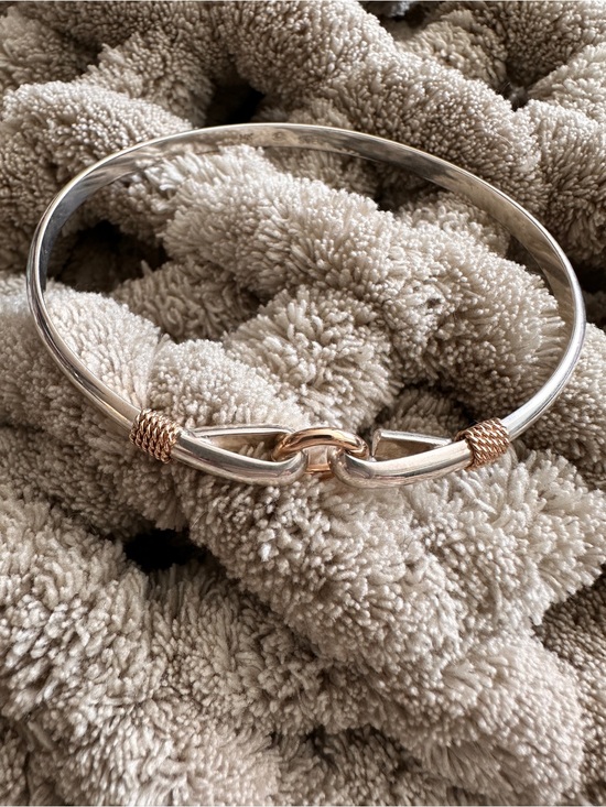 Cape Cod Jewelers Jewelry - Cape Cod Jewelers Porthole Hook Bracelet - Size 7.5